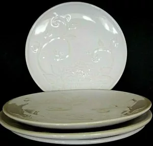 Platos 4 Blanco Repujado Cerámica Vintage Años 90 Jaclyn Smith Lotus Vine 8.5" - Imagen 1 de 5