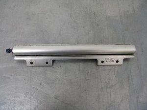 Original Einspritzrampe Fuel Rail Volvo V40 S40 1,9 2,0 Turbo 9180984 - Picture 1 of 2