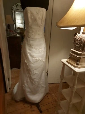 Augusta Jones Wedding Dress BNWOT Size 14 - Image 1 of 4