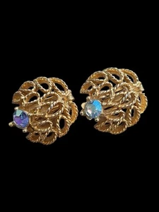 Vintage Lisner Goldtone And AB Clip Earrings Signed - Picture 1 of 3