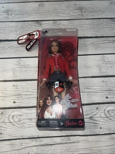 NRFB 2007 Barbie Rebelde (RBD) Telenovela Roberta Pardo Doll Singer Actress - Picture 1 of 6