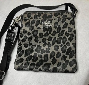 Coach Madison Ocelot Leopard Swing Pack/Crossbody/Bag - Picture 1 of 5