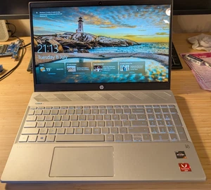HP 15-CW1507sa, AMD Ryzen 5 3500, 16GB RAM, 256GB SSD, Win 11, Touchscreen, 15in - Picture 1 of 13