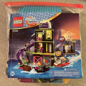 LEGO DC Super Hero Girls Lena Luthor Kryptomite Factory 41238 Complete Retired