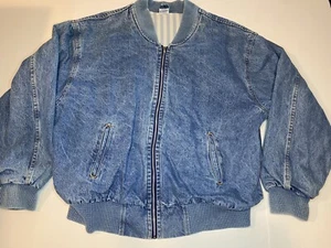Vintage Made In The USA MGM Grand Las Vegas Directors Club Denim Jacket Size XL  - Picture 1 of 11