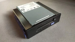 IBM 23R9723 , 23R9722 , BRSLA-05A2-DC INTERNAL SAS TAPE DRIVE DAT 160 - Foto 1 di 4
