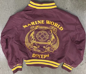 VINTAGE “Marine World Divers” Maroon & Yellow Satin Bomber Jacket Kids Size 6-8 - Picture 1 of 5