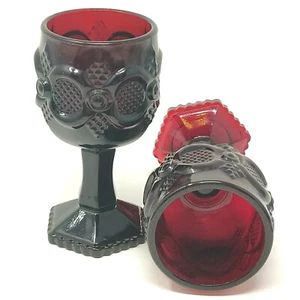 4 Avon 1876 Cape Cod Collection rubinroter Glasstiel mit Fuß 3 Unzen Weinkelche - Bild 1 von 4