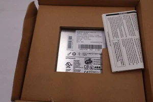 NEW PHOENIX CONTACT 2938578 QUINT-PS-100-240AC/24DC/2.5 100-240VAC STOCK H272 - Picture 1 of 3