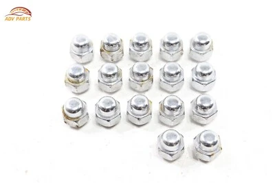 HYUNDAI SANTA FE 2019-2023 LLANTA TUERCA PERNO FABRICANTE DE EQUIPOS ORIGINALES - JUEGO DE 17- Foto 1 de 4