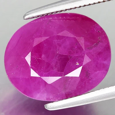 5.2ct t.w 11.1x8.9mm Oval Natural Heated Red Ruby Gemstone, Africa - Image 1 of 4