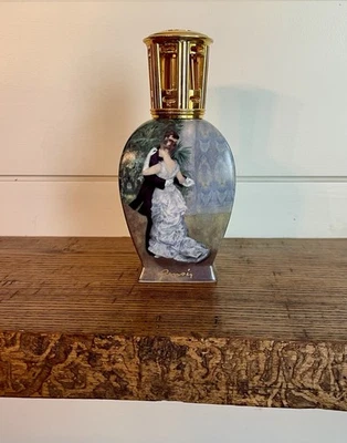 LAMPE BERGER-Renoir "Dance in the City" Limoges Aroma Lámpara y Quemador Foto 1 de 4
