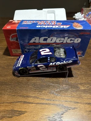 Kevin Harvick 2000 ACDELCO 1/24 CWB - Image 1 of 4