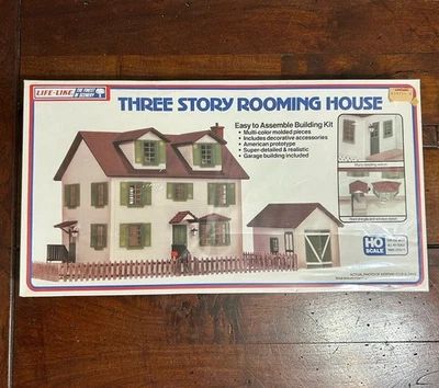 Vintage HO Gauge Life-Like Three Story Rooming House #1341 Sealed NEW 1341 - Image 1 of 4