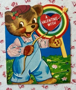 Tarjeta de San Valentín de oso de peluche troquelado vintage de mediados de siglo - Imagen 1 de 3