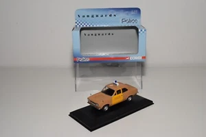 A67 1:43 VANGUARDS VA09503 FORD ESCORT MKI WILTSHIRE POLICE MIB - Imagen 1 de 19