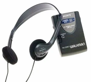 Radio estéreo Sony FM Walkman SRF-46 alta sensibilidad   - Imagen 1 de 4