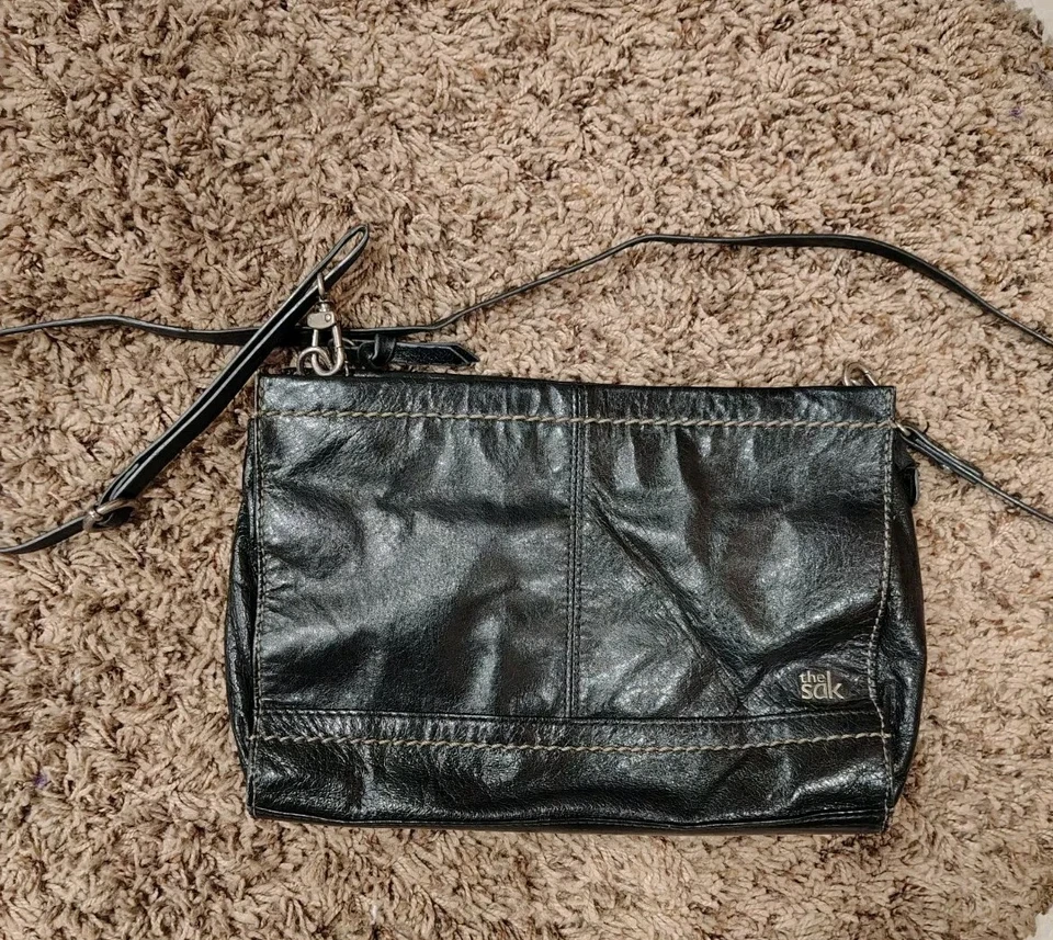 Клатч через плечо SAK Iris кожаный трехсторонний износ черная сумка маленький B18 - Изображение 1 из 4