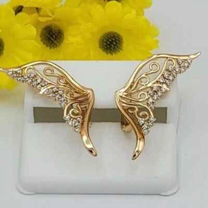 Aretes de mariposa de diamantes simulados de corte redondo de 2 quilates enchapados en oro amarillo de 14 quilates - Imagen 1 de 5