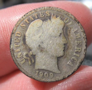 1909 D Barber Dime Great coin for your set Low Mintage 954,000 - Picture 1 of 5