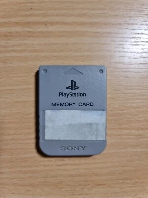 Sony SCPH-1020 1MB Memory Card - Grigio - Immagine 1 di 2