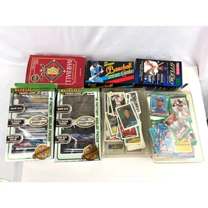 Huge Lot 2600+ MLB Baseball Trading Cards Misc Rookies Stars Commons 80s-2000s - Picture 1 of 13