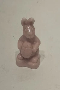 Wade England Figur rosa Osterhase Hase mit Ei - Bild 1 von 3