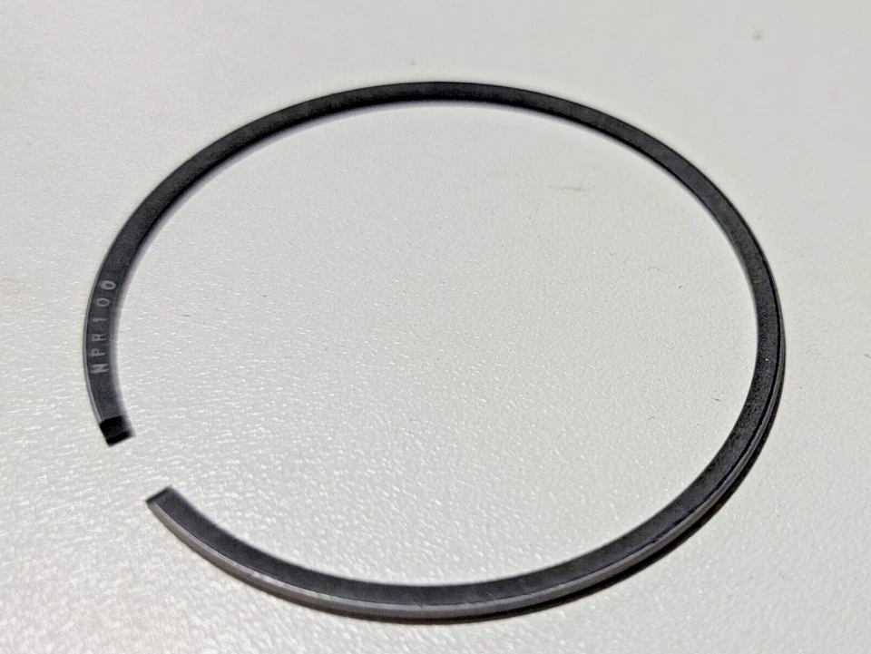 1976-1977 Yamaha YZ100 OEM 1,00 негабаритное поршневое кольцо 1G9-11611-40 - Изображение 1 из 1