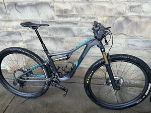 2022 IBIS EXIE Carbon XT medium- Made In USA! - Picture 1 of 23