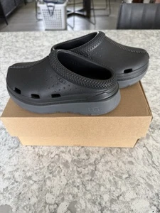 UGG SPORT SLIP ON -BLACK- SIZE 11C - Picture 1 of 5