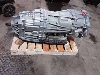 2020 PORSCHE PANAMERA 8 SPEED ALL WHEEL DRIVE AUTOMATIC TRANSMISSION 40K MILES  - Изображение 1 из 4