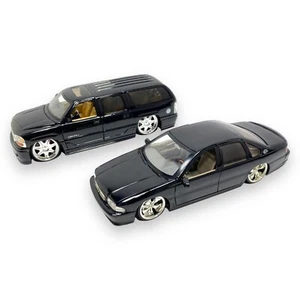 DUB CITY 1/24 - 2002 GMC Yukon Denali XL - JADA TOYS - 1996 Chevy Impala SS 9” - Picture 1 of 24