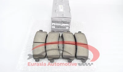 Juego de pastillas de freno de disco traseras originales Nissan Armada Infiniti QX56 QX80 D40601LB8E OEM Foto 1 de 3