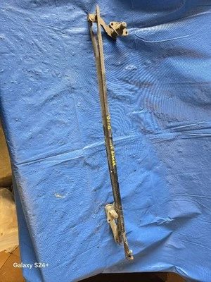 73 74 75 76 77 78 79 80 CHEVY BLAZER СТЕКЛООЧИСТИТЕЛЬ ПЕРЕДАЧИ 22066 - Изображение 1 из 2