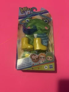Baby Alive Littles Kleidung, Little Styles BABY Outfit Regenstiefel, Frosch - Bild 1 von 2