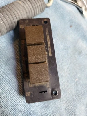 Interruptor de temperatura de lavadora MAYTAG 2-06216 206216 ENVÍO GRATUITO🥳🥳 de colección Foto 1 de 4