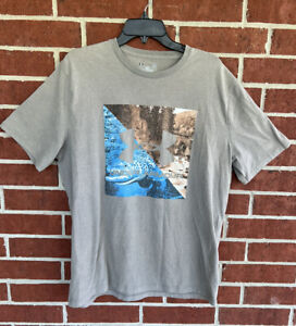 Men's Under Armour Outdoor Fishing Fish Logo Short Sleeve Shirt Size Large