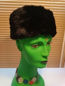 Vintage Women's Black Faux Fur Hat - Picture 1 of 10