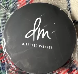 DANESSA MYRICKS - MIRRORED PALETTE - NEW! - Picture 1 of 2