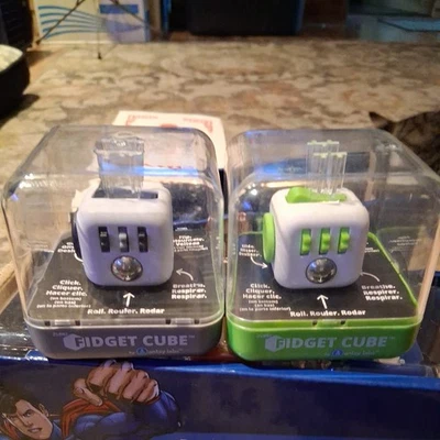 Zuru Fidget Cube von Antsy Labs - SIE WÄHLEN! - Bild 1 von 4