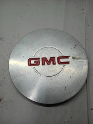 GMC Yukon XL 2000 5,3 L 4x4 tapa central de aleación trasera derecha Foto 1 de 4