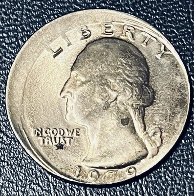 1979-P Washington Quarter 10% Off Center Error Nice Coin - Image 1 of 2