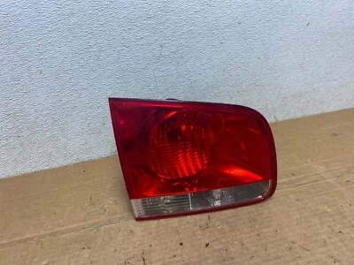 2004-2007 Volkswagen Touareg Lh Driver Left Side Inner Tail Light Oem M7737 DW - Image 1 of 4