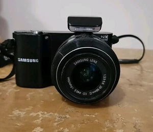 Cámara digital Samsung NX1000 ver descripción - Imagen 1 de 12
