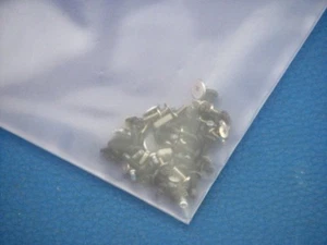 Screw Set Samsung R55 Notebook 91003548119-22758 - Afbeelding 1 van 1