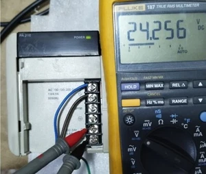 WITHOUT FRONT COVER ▀▄▀▄▀ OMRON CQM1-PA216 -- CQM1H -- CQM1 PA216 - Foto 1 di 2