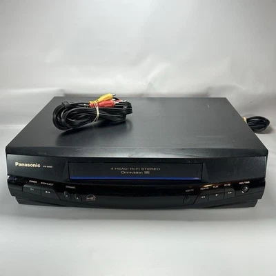 Panasonic VCR Omni Vision blue line VHS Player PV-V4520 *no remote* TESTED WORKS - Image 1 of 4