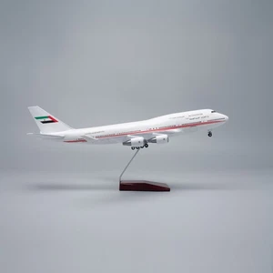 Extra großes Dubai Royal Air Wing Boeing 747 Flugzeug Modellflugzeug Spielzeug Geschenk - 1/15 - Bild 1 von 7
