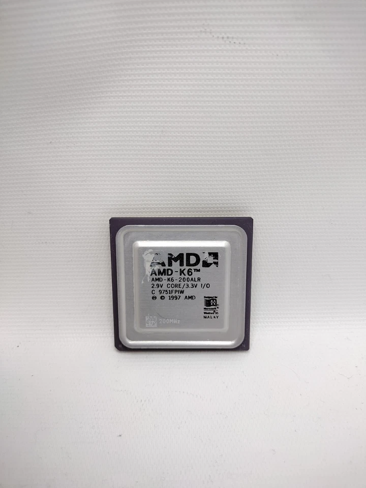 Vintage AMD CPU AMD-K6-200ALR, Super Socket 7 - Image 1 of 3