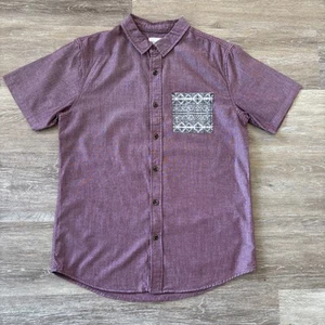 On The Byas Maroon Button Down Short sleeve Shirt Aztec Print Pocket Size Medium - Picture 1 of 6